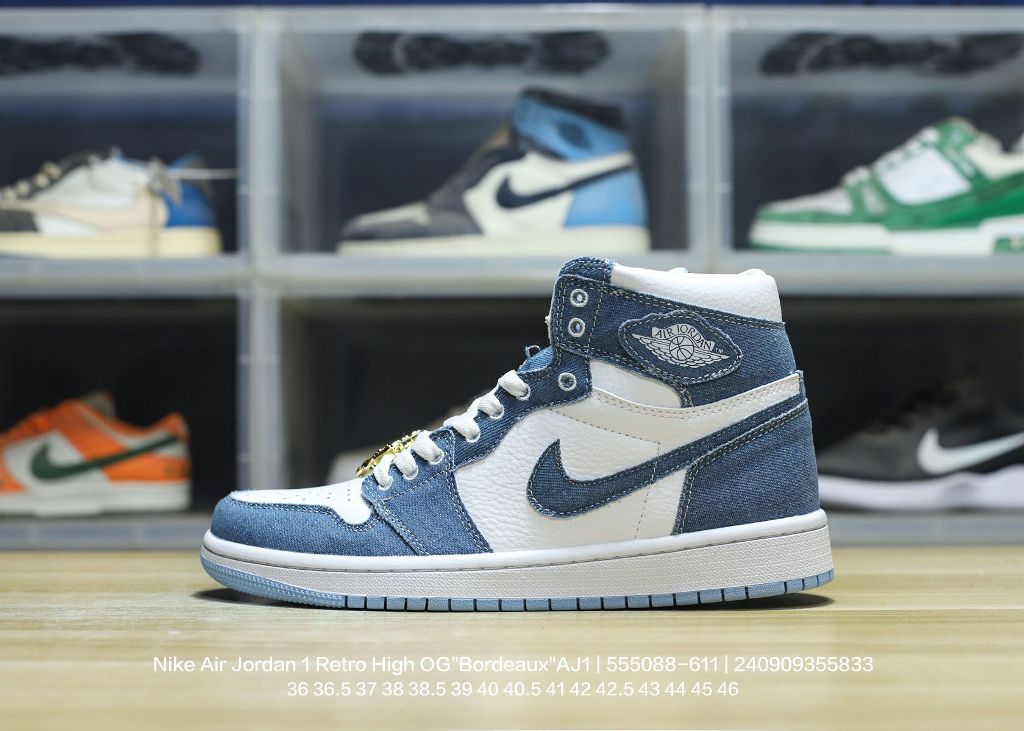 Air Jordan 1 Retro High OG-008
