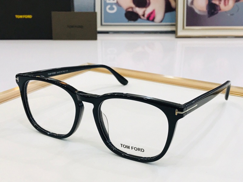 Tom Ford Plain Glass Spectacles(High Quality)-533