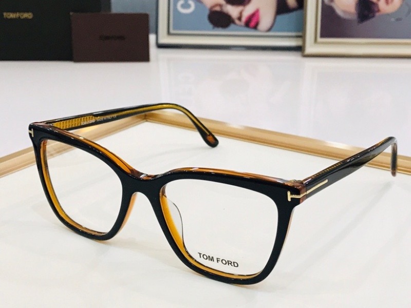 Tom Ford Plain Glass Spectacles(High Quality)-222