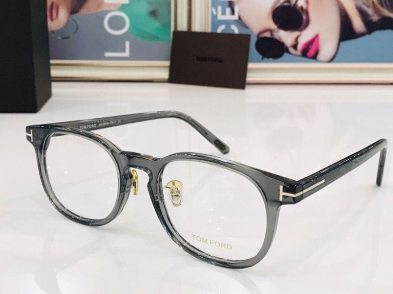 Tom Ford Plain Glass Spectacles(High Quality)-249