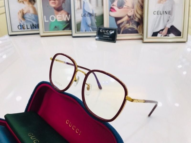 Gucci Plain Glass Spectacles(High Quality)-841