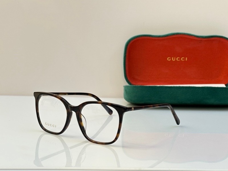 Gucci Plain Glass Spectacles(High Quality)-830