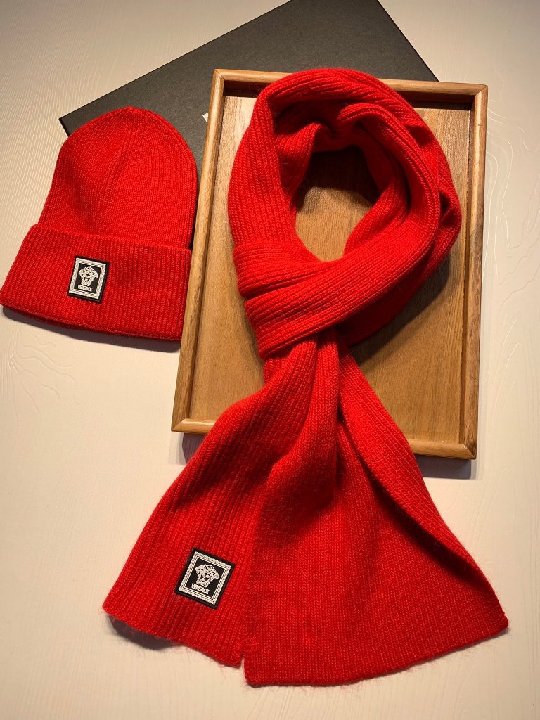 Versace Beanies&Scarf-001
