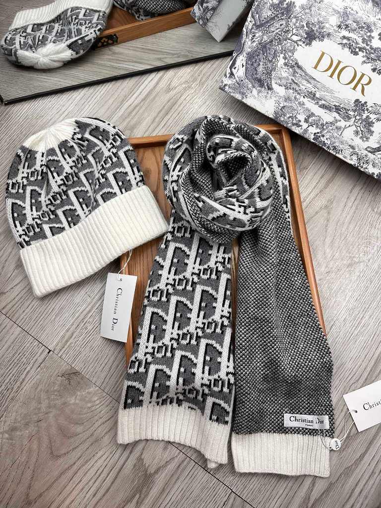 Dior Beanies&Scarf-010