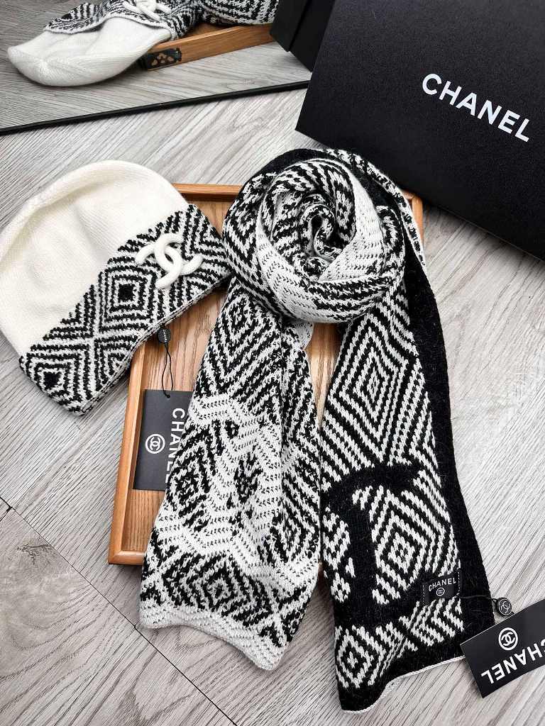 Chanel Beanies&Scarf-032
