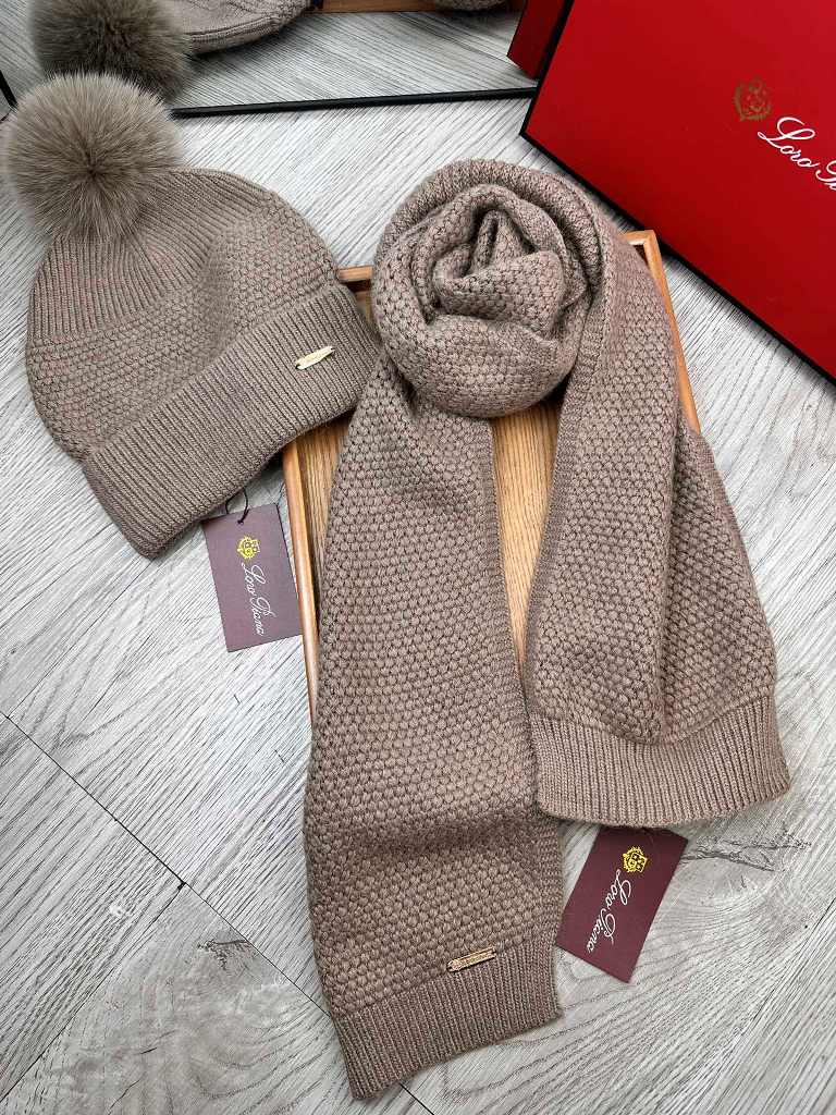 Loro Piana Beanies&Scarf-004