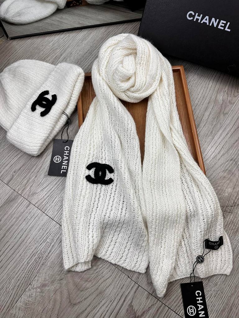 Chanel Beanies&Scarf-026