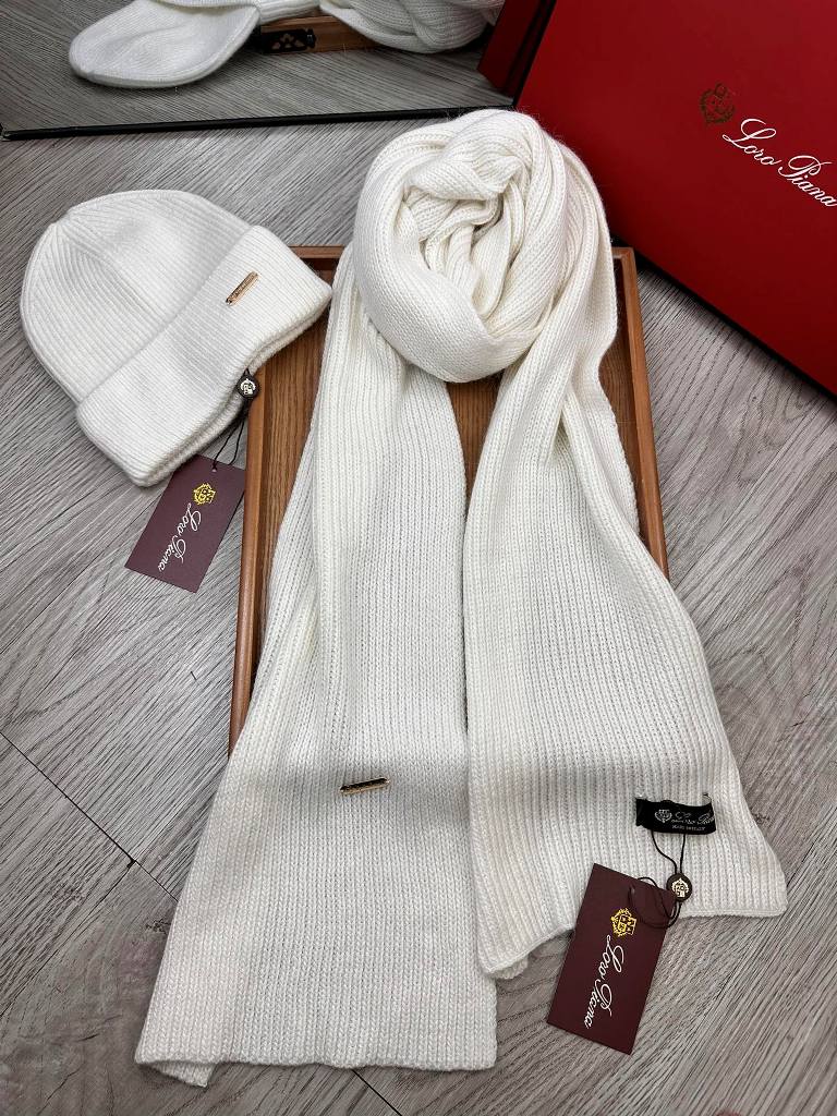 Loro Piana Beanies&Scarf-011