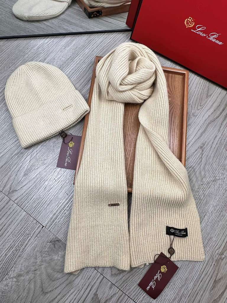 Loro Piana Beanies&Scarf-007