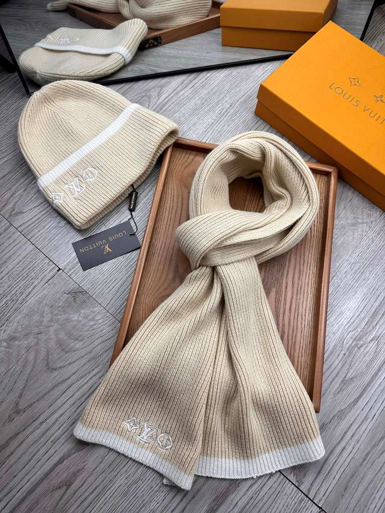 LV Beanies&Scarf-004