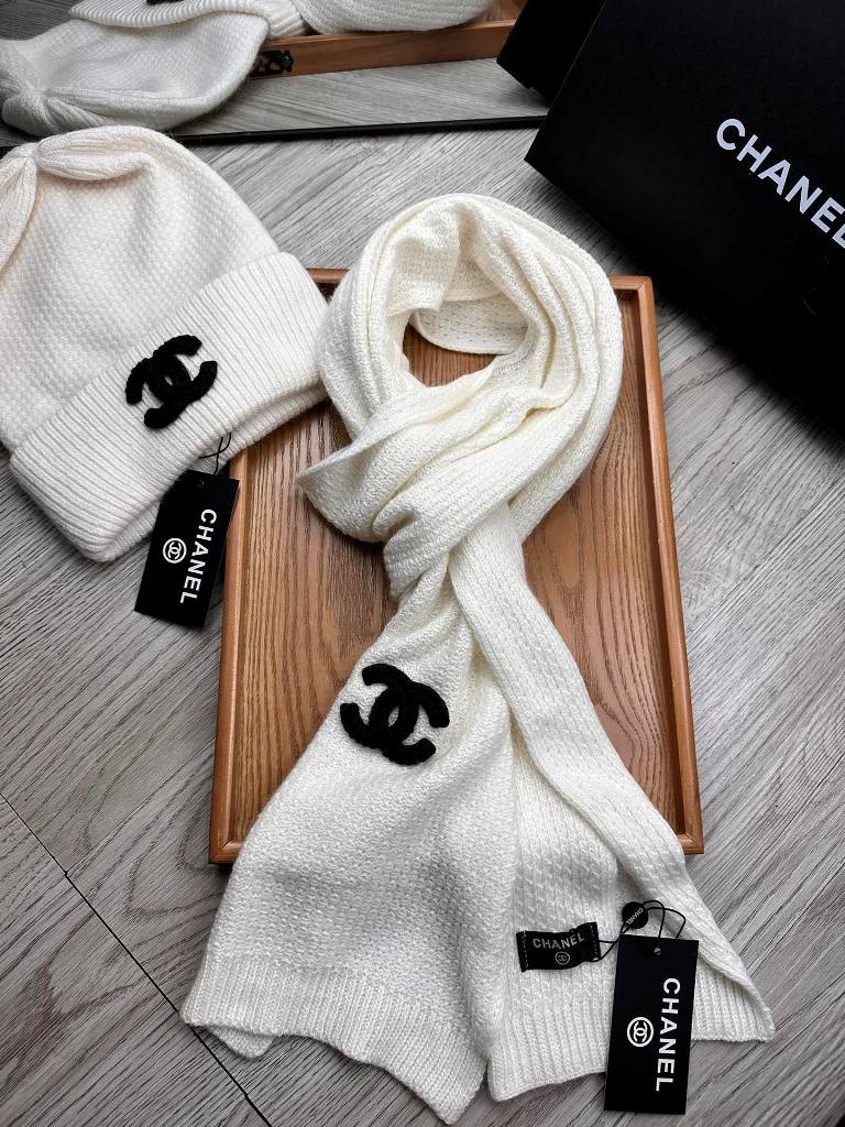 Chanel Beanies&Scarf-012
