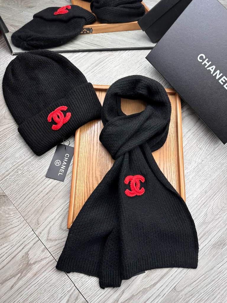 Chanel Beanies&Scarf-011