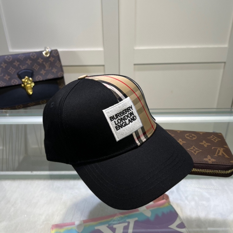 Burberry Cap-047