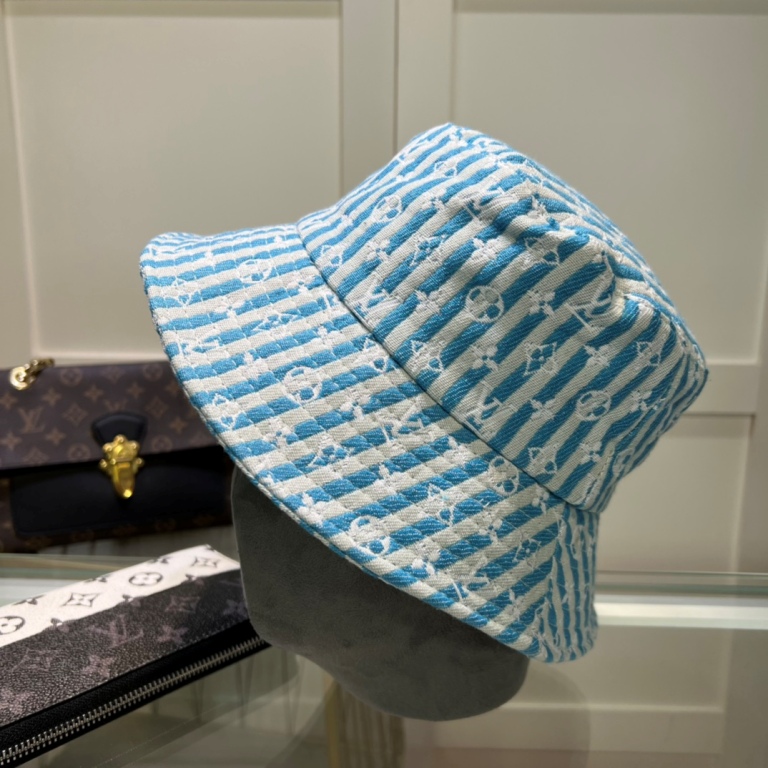 LV Hats-017