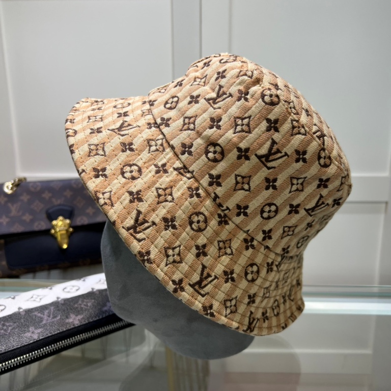 LV Hats-015