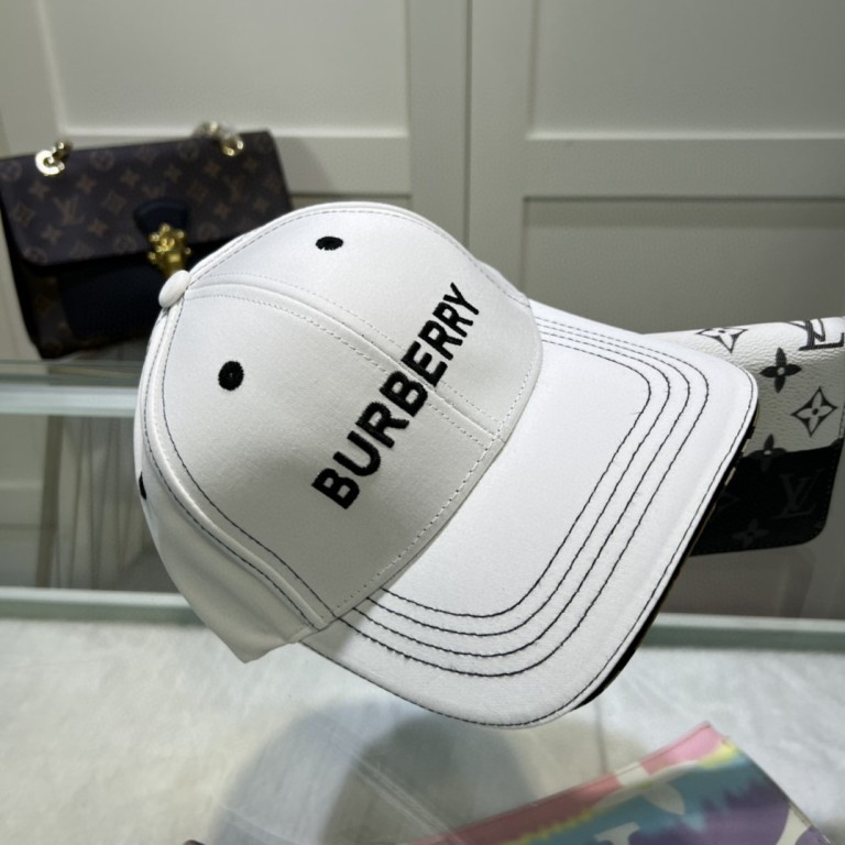 Burberry Cap-045