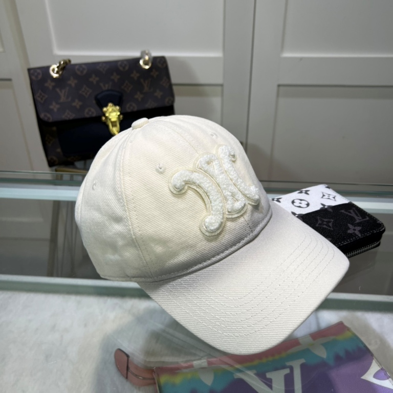 Celine Cap-080