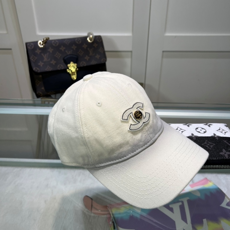 Chanel Cap-079