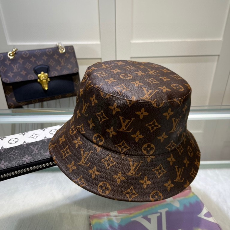 LV Hats-013