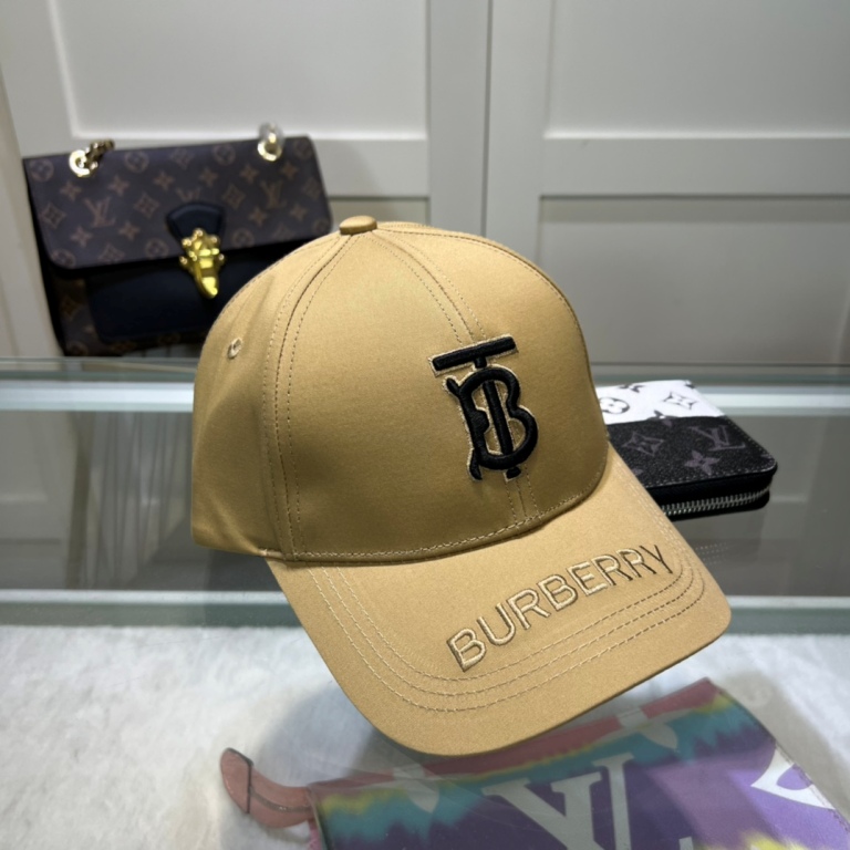 Burberry Cap-038