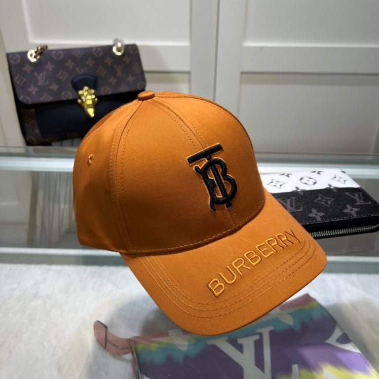 Burberry Cap-035