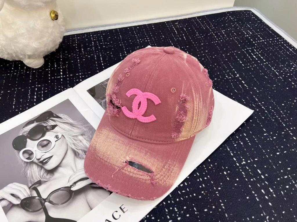 Chanel Cap-072