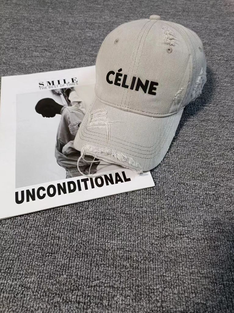Celine Cap-079