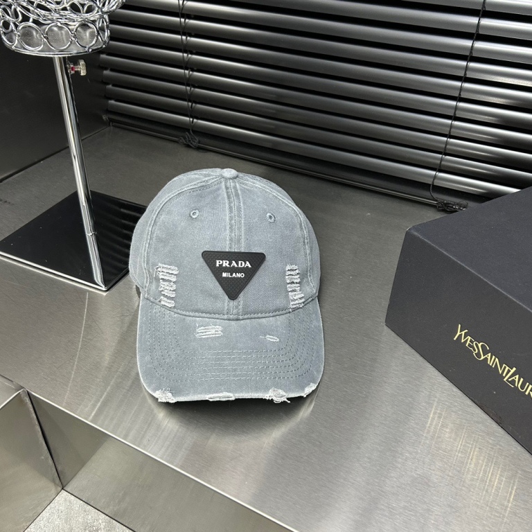 Prada Cap-036