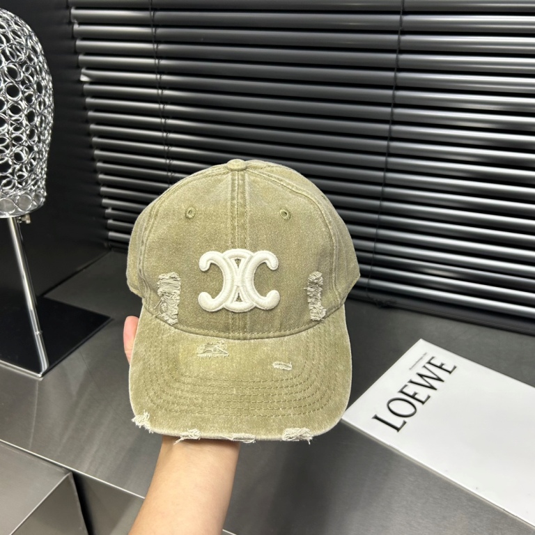 Celine Cap-073
