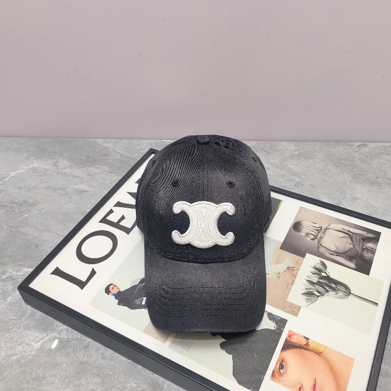 Celine Cap-057