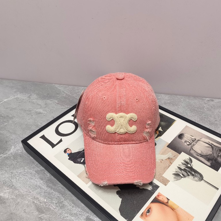 Celine Cap-050