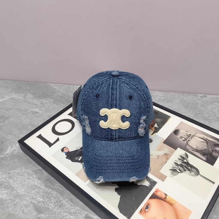 Celine Cap-047