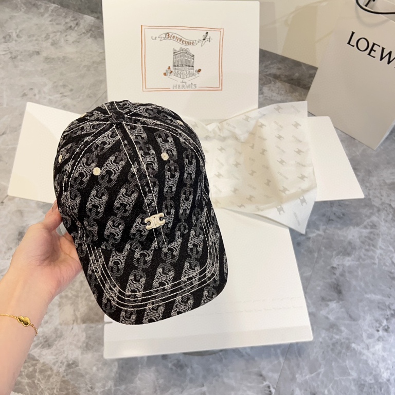 Celine Cap-008