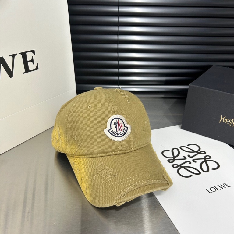 Moncler Cap-008