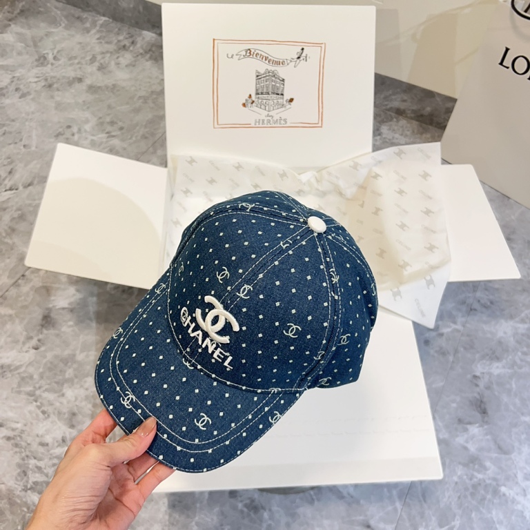 Chanel Cap-043