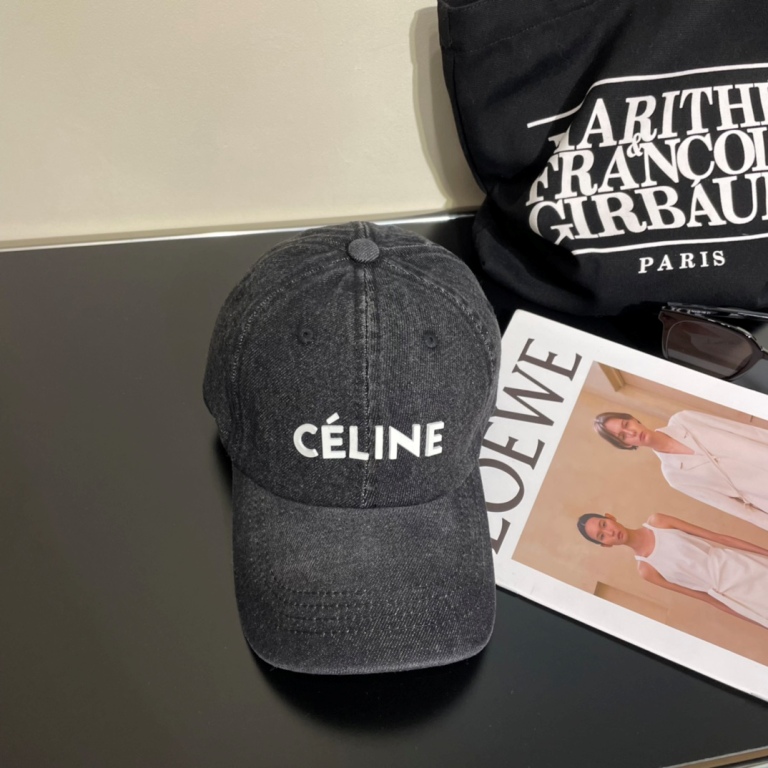 Celine Cap-043