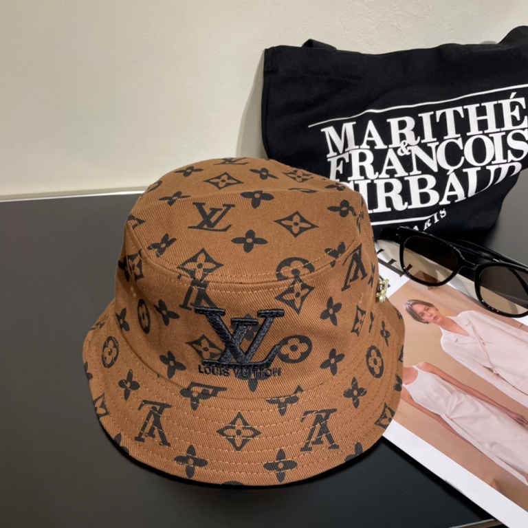 LV Hats-011