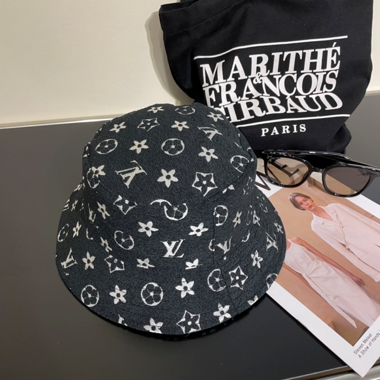 LV Hats-008