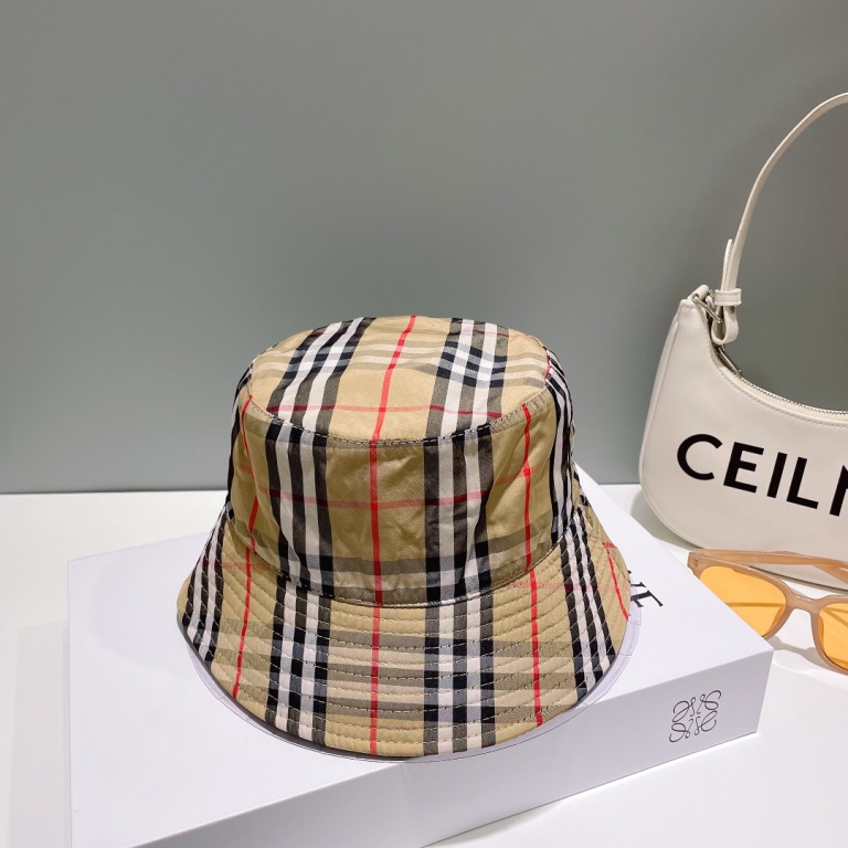 Burberry Hats-002