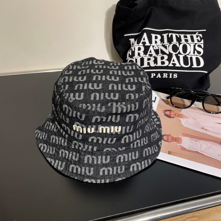MiuMiu Hats-004