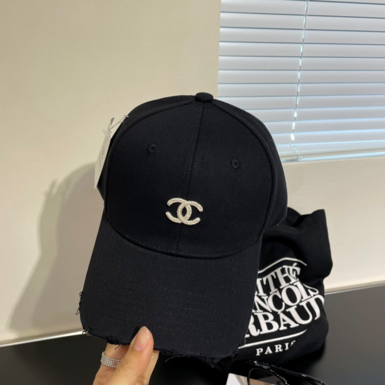 Chanel Cap-011