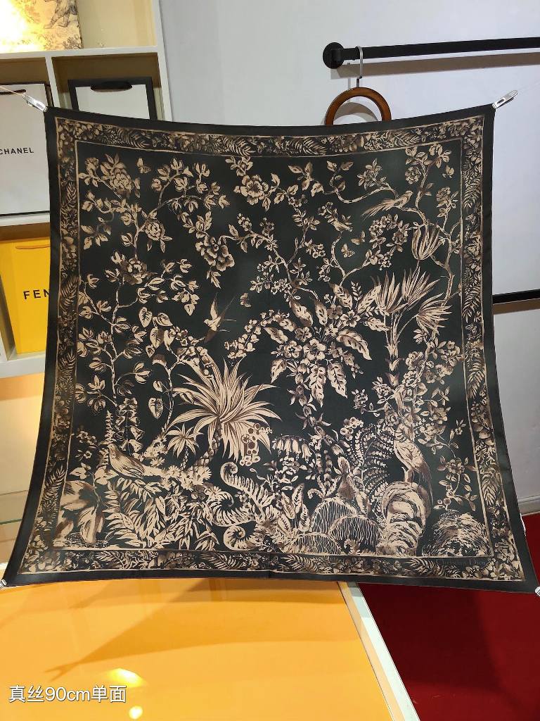 Dior Silk Scarf-014