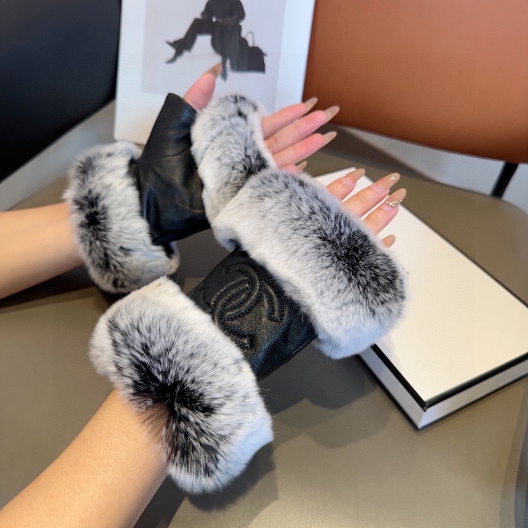 Chanel Gloves(AAA)-134