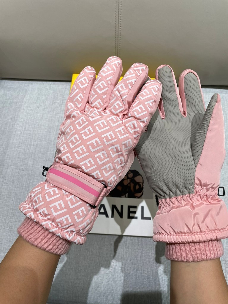 Fendi Gloves(AAA)-003