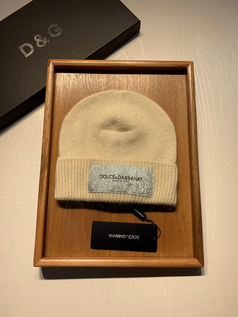D&G Beanies-004