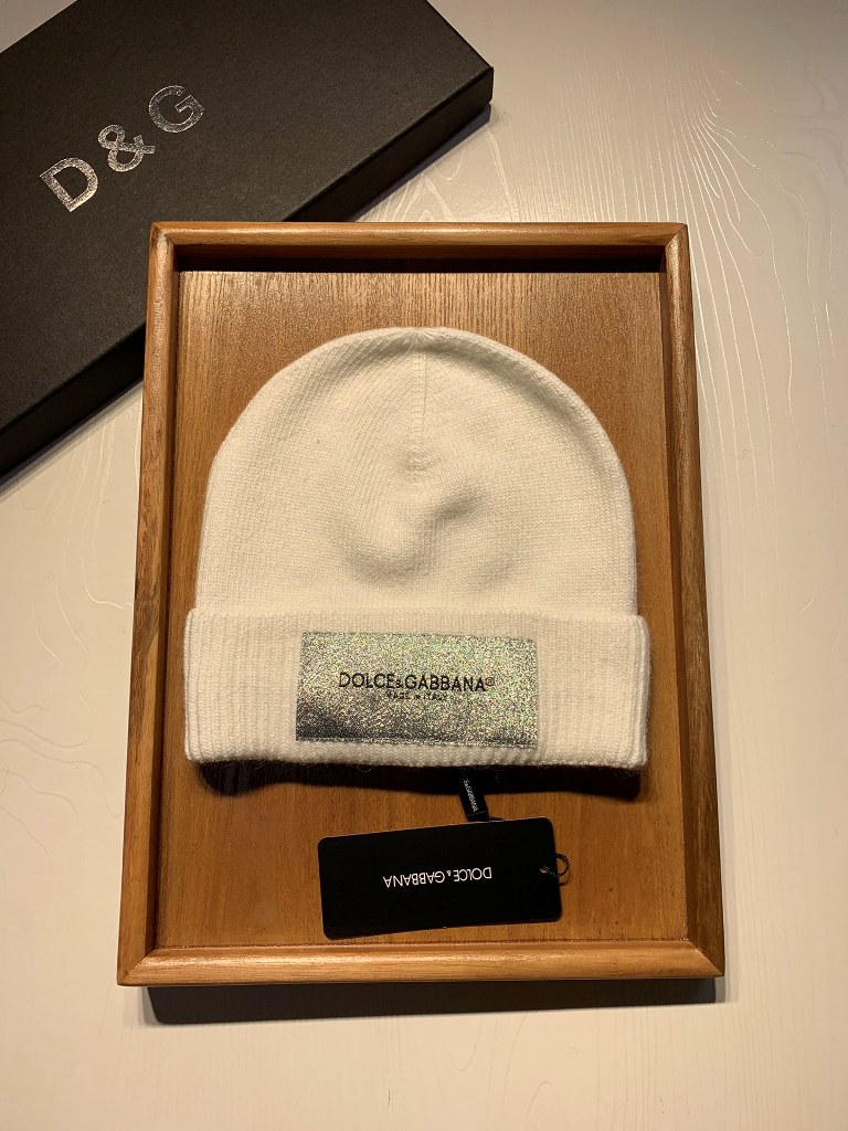 D&G Beanies-002