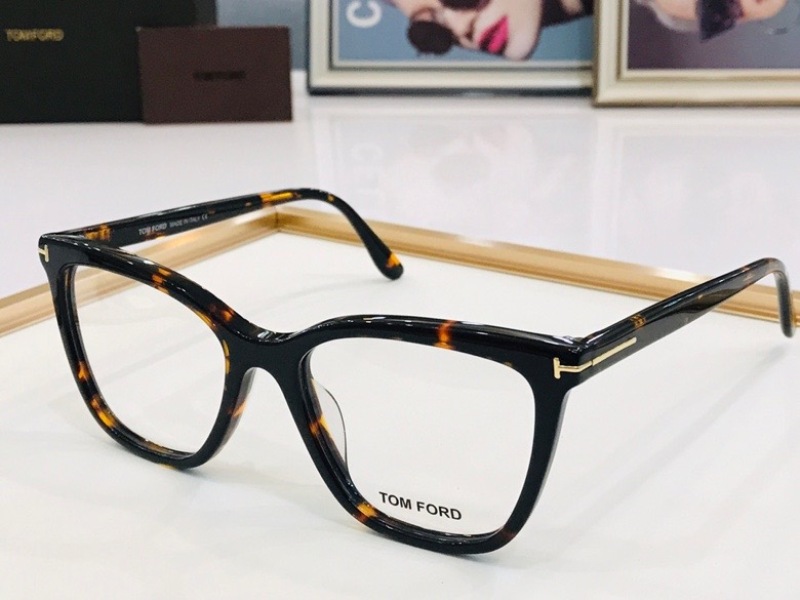 Tom Ford Plain Glass Spectacles(High Quality)-542