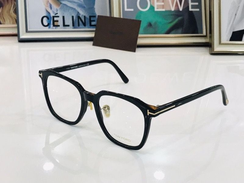 Tom Ford Plain Glass Spectacles(High Quality)-413