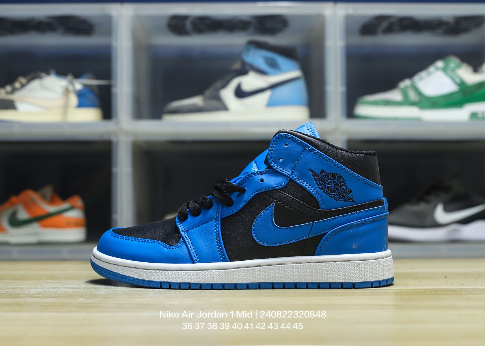 Air Jordan 1 Mid-006