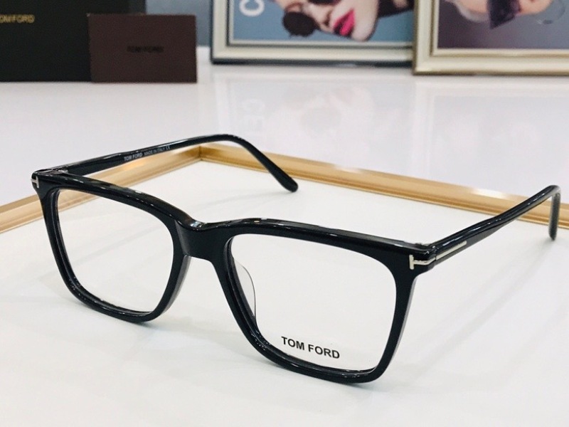 Tom Ford Plain Glass Spectacles(High Quality)-233